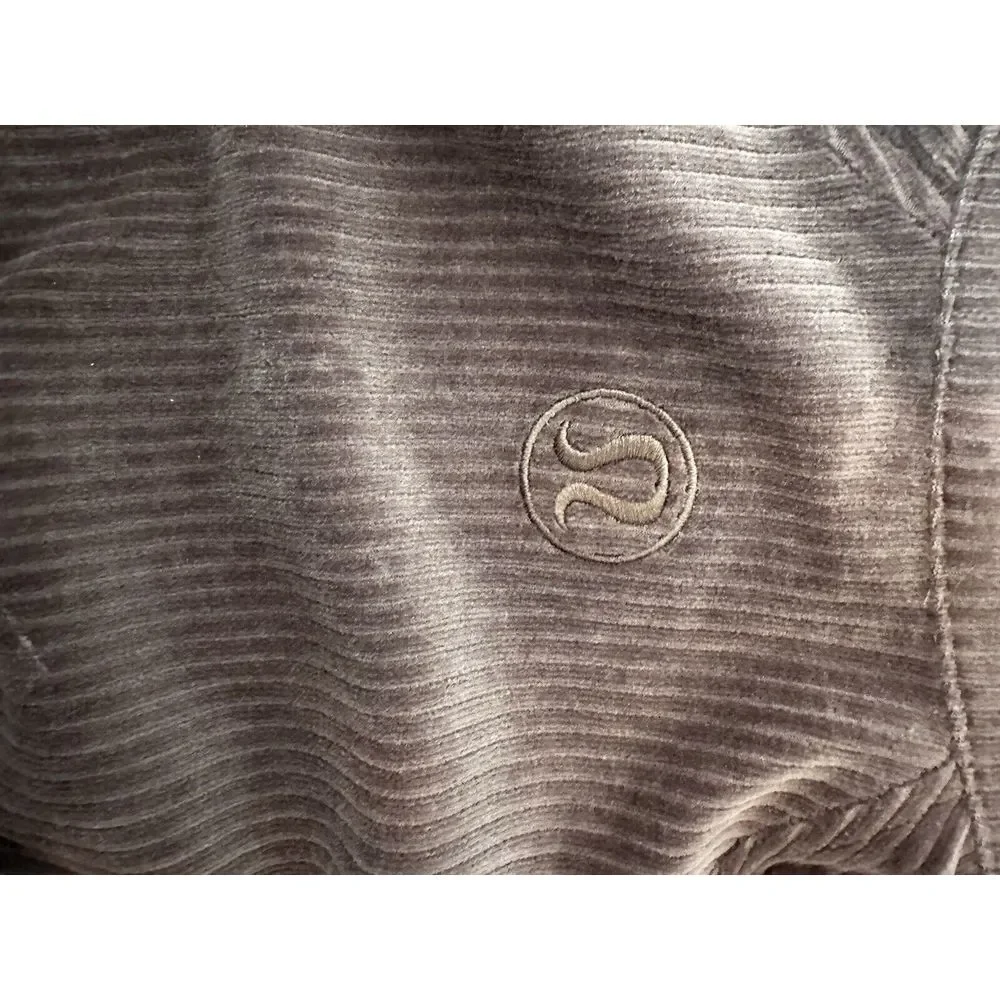 Lululemon Scuba Track Jacket‎ Women's Velvet Espresso Brown Corduroy Size 2